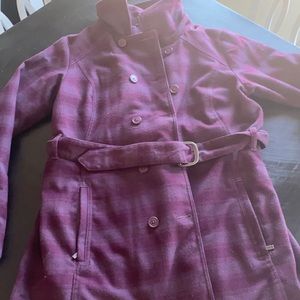 Purple Columbia Size XL. Missing hood attachment